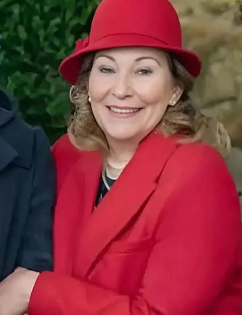 Christmas In Notting Hill Lynne Red Wool Coat