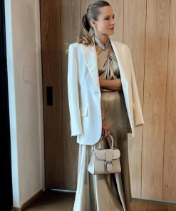 Kristen Annie Bell White Blazer
