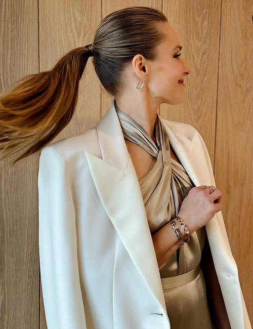 Kristen Annie Bell White Coat