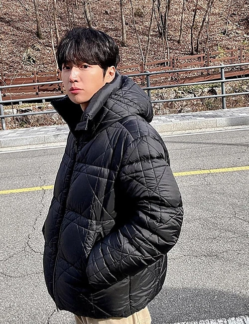 Lee Sang-yeob Black Puffer Jacket