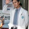 The Trauma Code Heroes on Call Baek Kang-hyeok Coat