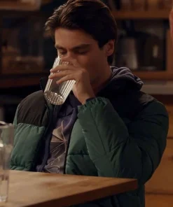 Felix Mallard Ginny & Georgia S02 Marcus Baker Puffer Jacket