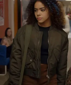 Ginny Georgia Brianne Howey Green Jacket