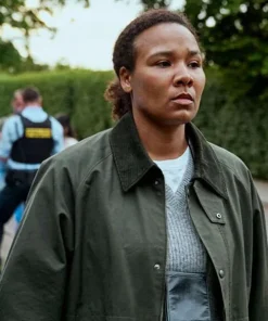 Sara Fanta Traore TV Series Reservatet 2025 Aicha Green Jacket